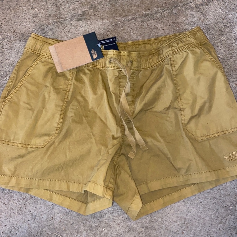 North face women’s shorts